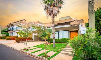 Casa em Condomínio em Parque das Esmeraldas - Marília, SP