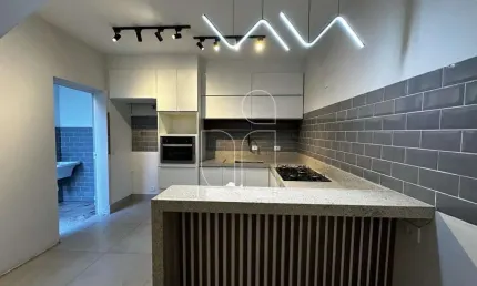 Casa à venda no Residencial das Roseiras na cidade de Marília-SP.