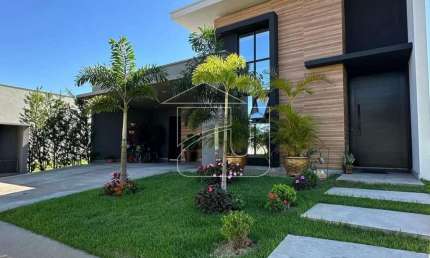 Casa à venda no Condomínio Village Damha na cidade de Marília - SP