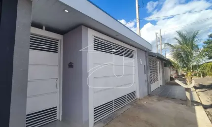 Casa à venda no Jardim Cavallari na cidade de Marília-SP