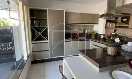 Comercial em Somenzari  -  Marília. ACEITA PERMUTA DE ATÉ 350 MIL.