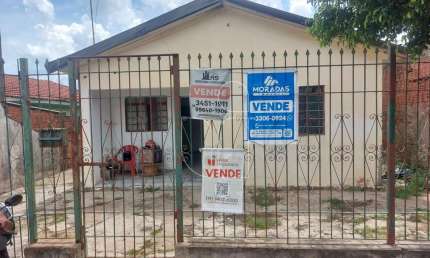 Casa com 2 quartos à venda no Jardim Nacional, Marília 