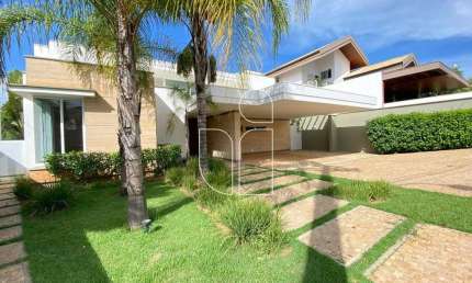 Casa em Condomínio em Parque das Esmeraldas - Marília, SP