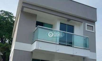 Casa com 04 Quartos à Venda em Condomínio Itaipu - Niterói/RJ!