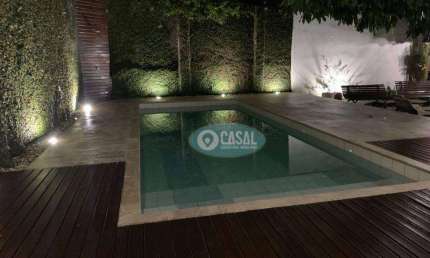 Casa com 04 Quartos com Piscina e Churrasqueira em Maria Paula.