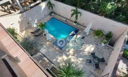 Casa com 05 Quartos à Venda em Camboinhas - Niterói/RJ.