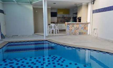 Casa com 03 Quartos à venda em Camboinhas - Niterói/RJ.