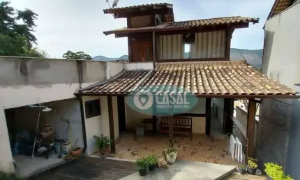 Casa com 4 quartos à venda na Rua Maria Celeste Tostes Barros, 22, Itaipu, Niterói