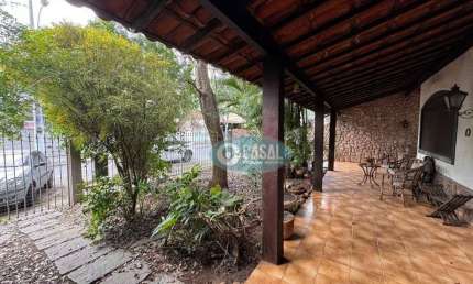 Casa linear em São Francisco com 04 Quartos Sendo 02 Suítes!