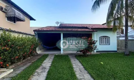 Casa com 02 Quartos à Venda em Itaipu - Niterói/RJ.