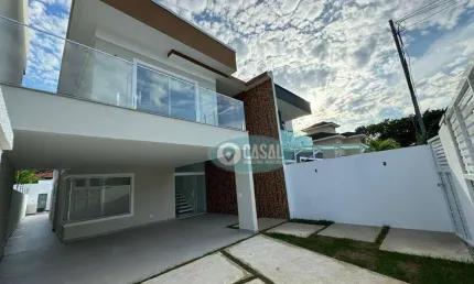 Casa em itaipu pertinho de itacoatiara com 04 quartos, piscina, sauna e churrasqueira.
