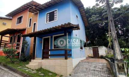 Casa em Condomínio com 02 Quartos em Várzea das Moças!