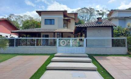 Casa em Condomínio com 05 Quartos, Piscina e Churrasqueira em Várzea das Moças - Niterói/RJ.