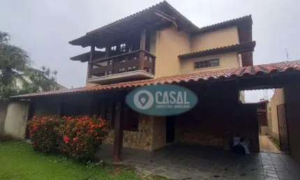 Casa com 03 Quartos em Piratininga, com Piscina, Sauna e Churrasqueira!