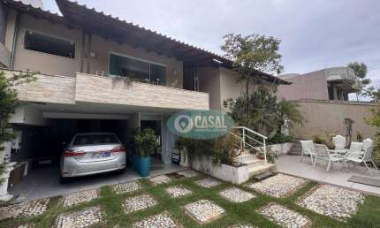 Casa Linear com 04 Quartos com Piscina e Churrasqueira em Camboinhas - Niterói/RJ.