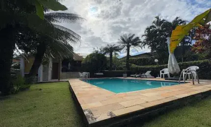 Casa em Condomínio com 03 Quartos à Venda, 300 m²- Piratininga - Niterói/RJ