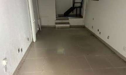 Loja à Venda com 80 m² em Piratininga - Niterói/RJ.