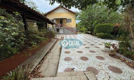 Casa com 02 Quartos à Venda em Piratininga - Niterói/RJ.