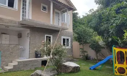 Casa com 04 Quartos à Venda, 220 m²- Piratininga - Niterói/RJ