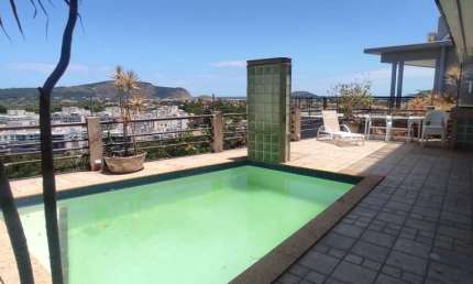 Casa com 04 Quartos à Venda, 380 m²- Piratininga - Niterói/RJ