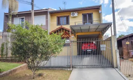 Casa para Venda em Curitiba, Barreirinha, 3 dormitórios, 1 suíte, 3 banheiros, 3 vagas