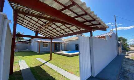 Casa em condomínio fechado com 2 quartos à venda em Unamar