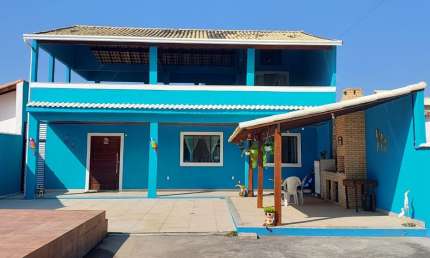 Linda casa dentro do Condomínio com praia Orla 500 em Unamar - Cabo Frio.
