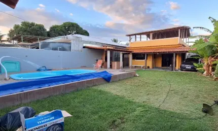 Oportunidade imperdível em São Pedro da Aldeia - VENDO CASA MARAVILHOSA - R$350 mil - COM RGI, apta para financiamento bancário - BAIRRO: BALNEÁRIO.