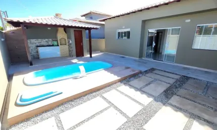 LOCALIZAÇÃO MARAVILHOSA! Casa há 150 metros da Amaral Peixoto em UNAMAR, Cabo Frio!