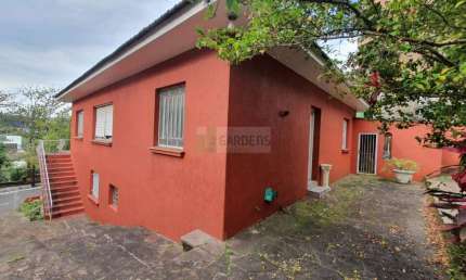 Excelente Localização no Centro, Casa com 287,90 m² e  Terreno de 435,60 m²
