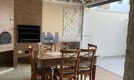 Casa de Condomínio à Venda em Jundiaí-SP - 3 Quartos, 1 Suíte, 2 Salas, 3 Banheiros, 2 Vagas - Jardim Shangai 88m²