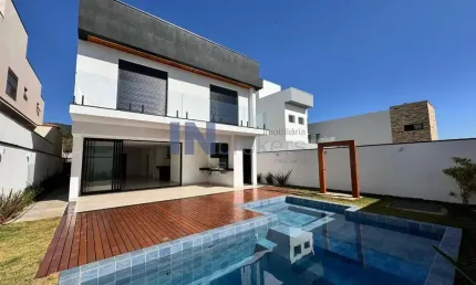 Casa de Condomínio de Luxo em Jardim Novo Mundo, Jundiaí-SP: 3 Suítes, 2 Salas, 5 Banheiros, 4 Vagas, 279m². Venha conferir!