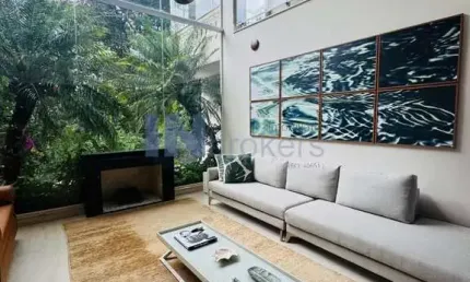 Casa de condomínio de alto padrão em Jardim Novo Mundo, Jundiaí-SP: 3 quartos, 3 suítes, 3 salas, 5 banheiros, 4 vagas, 287m².