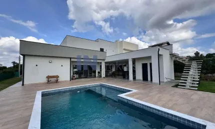 Linda casa de condomínio à venda em Itupeva-SP, Colinas de Inhandjara: 3 quartos, 3 suítes, 3 salas, 5 banheiros, 6 vagas, 320m²!