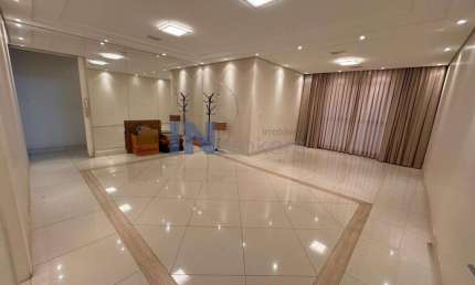 Lindo apartamento centro Jundiaí/SP, 165m2, 3 dormitórios sendo uma suíte, 2 vagas de garagem cobertas, 4 banheiros, ótima localização,salão de festas