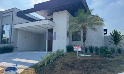 Casa com 3 suítes + escritório, piscina com cascata no Gran Reserve em Indaiatuba-SP