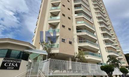 Locação: Apartamento de 267m², 4 suítes com varanda panorâmica no Edifício Cisa em Indaiatuba