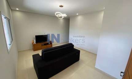 Casa à venda em Várzea Paulista-SP, Loteamento Serra dos Cristais - 1 quarto, 2 salas, 2 banheiros, 2 vagas de garagem - 222m² de área