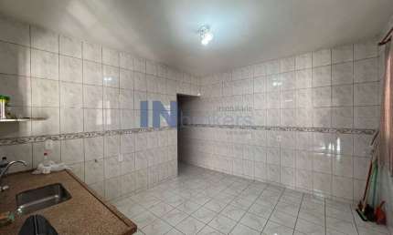 Casa de 3 quartos com suíte e 3 vagas de garagem na Vila Rio Branco em Jundiaí-SP: confira!