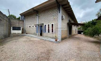 Galpão Comercial para Venda ou Locação em Várzea Paulista-SP, Jardim Buriti: 1 Sala, 4 Banheiros, 10 Vagas, 636m².