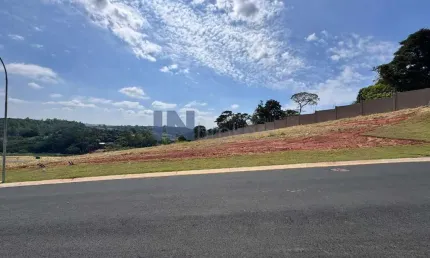 Oportunidade única! terreno em condomínio de luxo em jundiaí-sp, bairro ivoturucaia, 1.664,30 m² de área. adquira já!
