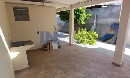 Imperdível oportunidade: Casa com edícula à venda em Jundiaí-SP, bairro Ponte de São João, 2 quartos, 1 suíte, 183m².