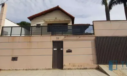 Casa com 4  quartos, suíte, churrasqueira,  à venda, 150 m² por r$ 495.000 - fontesville - juiz de fora/mg