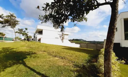 Terreno em condomínio fechado à venda na Rua Maripá, 94, Alphaville, Juiz de Fora
