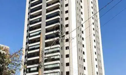 Apartamento no Edifício Luzerne, com 3 suítes, 148m²