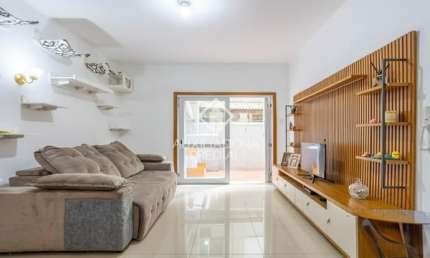 Apartamento à Venda, 2 Quartos, no Centro Histórico