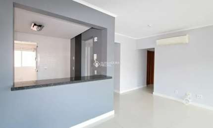 Apartamento com 3 quartos à venda na Rua Portugal, 422, São João, Porto Alegre