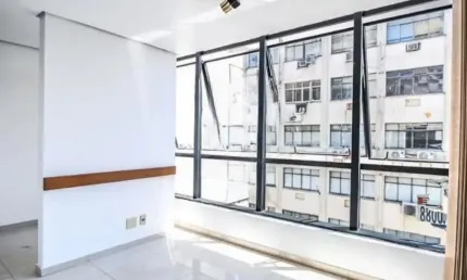 Sala comercial com 1 sala à venda no Centro Histórico, Porto Alegre 