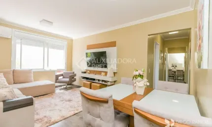 Apartamento Reformado com Vaga Dupla e Excelente Localização em Porto Alegre