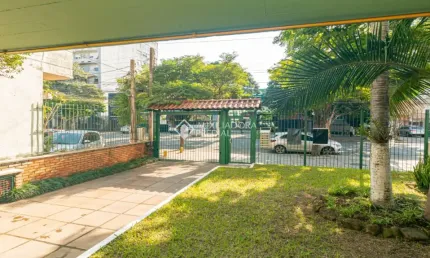 Apartamento com 2 quartos à venda na Avenida Cristóvão Colombo, 2413, Floresta, Porto Alegre